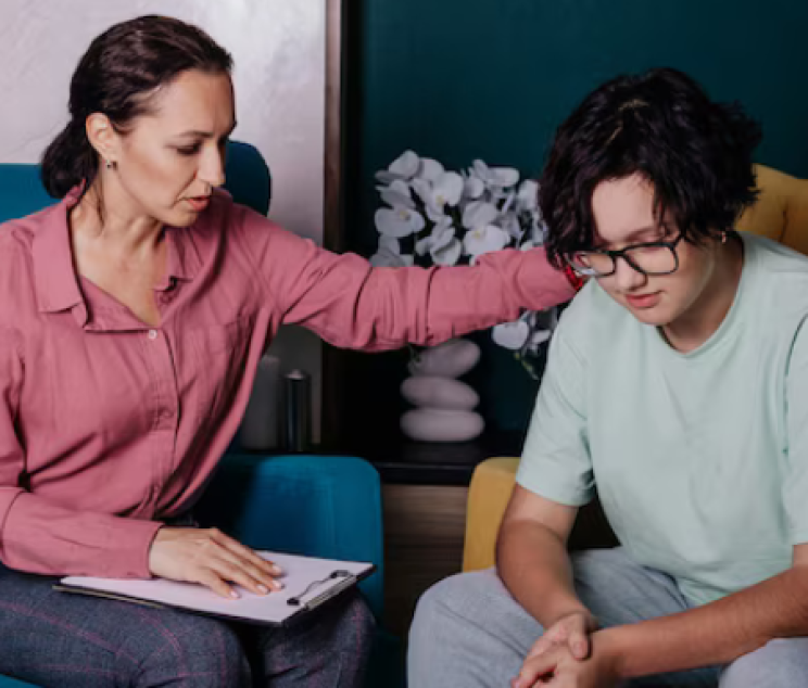 Adjustment Disorder vs Depression: Key Differences Explained